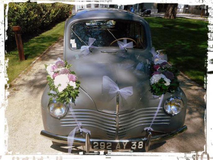 voiture fleurie pour mariage